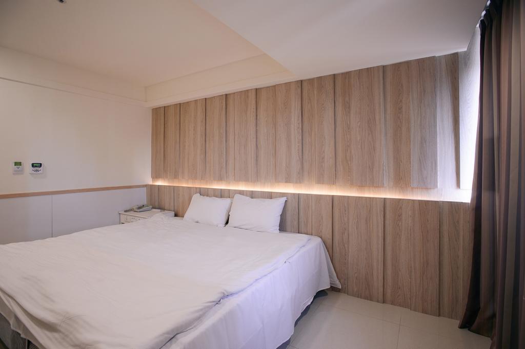 Kiwi-Taichung Station Branch 1 Otel Dış mekan fotoğraf